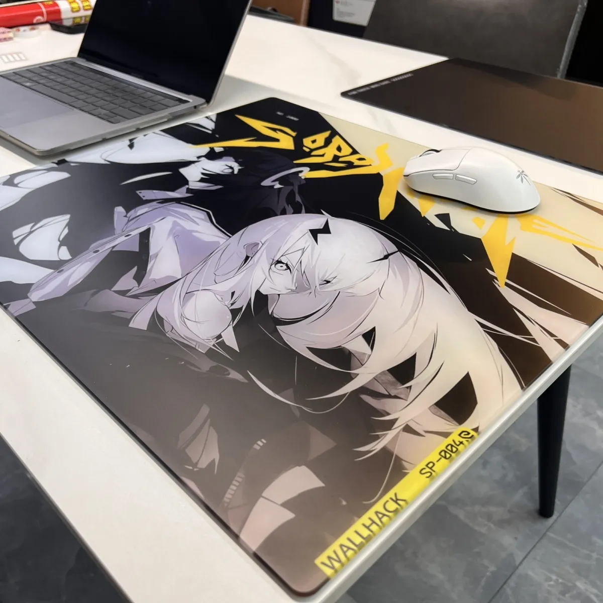 Black White Girl Glass Mousepa - đánh giá và giá Esports Gaming Table
