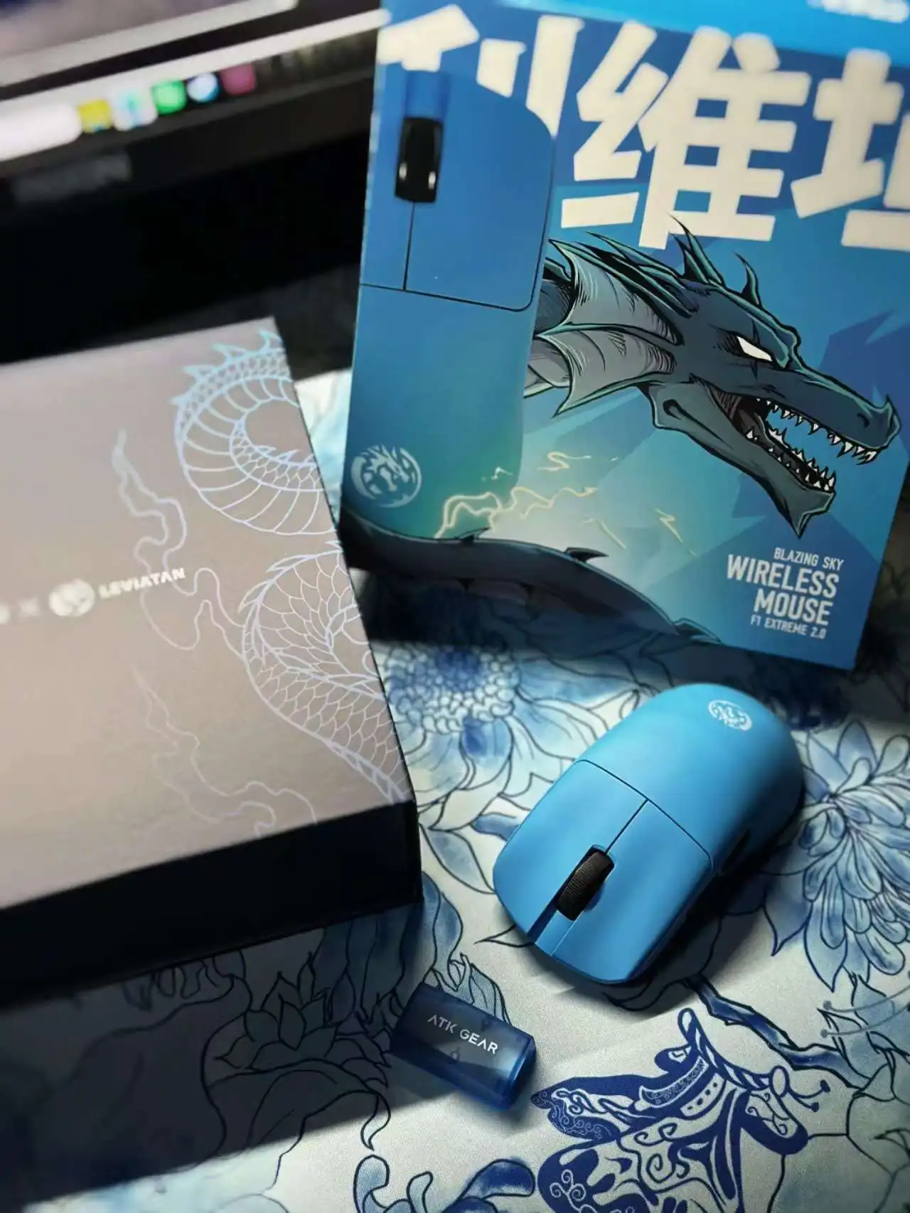 ATK Blazing Sky F1 V2 Ultimate - đánh giá và giá Esports Gaming Mice